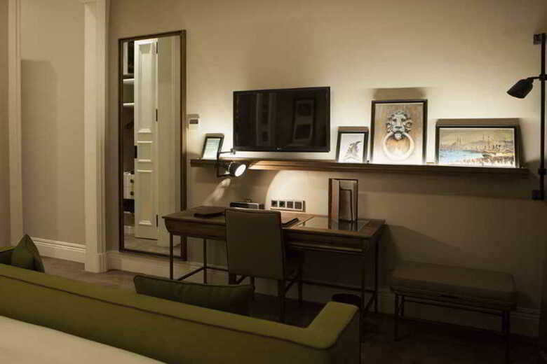 Vault Karakoy The House Hotel