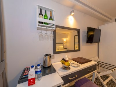 Skalion Hotel