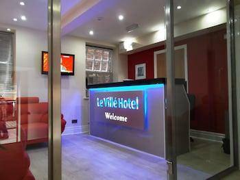 Le Ville Hotel