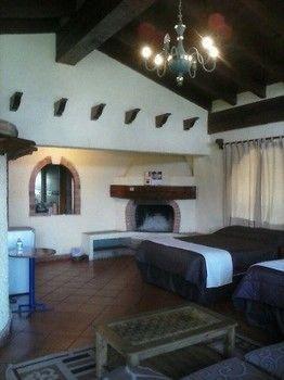 Hostal Hotel Suites En La Monta�a