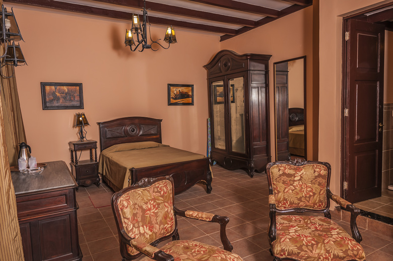Hotel E Camino De Hierro