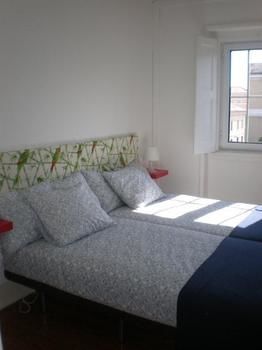 People Hostel