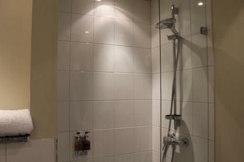 Apartamento Mondrian Suites Berlin Checkpoint Charlie