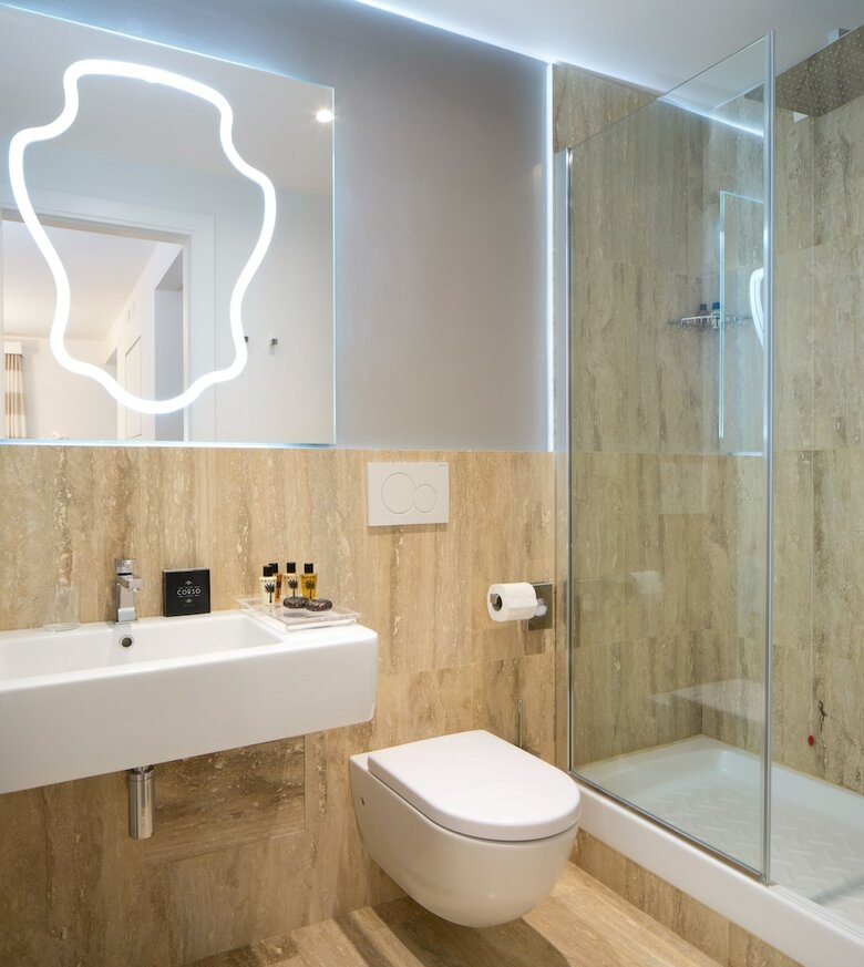 Hotel Via Del Corso Home