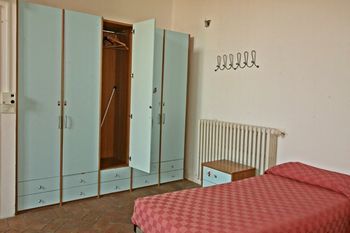 Orsa Maggiore Hostel - Caters To Women