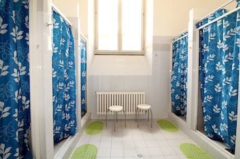 Orsa Maggiore Hostel - Caters To Women