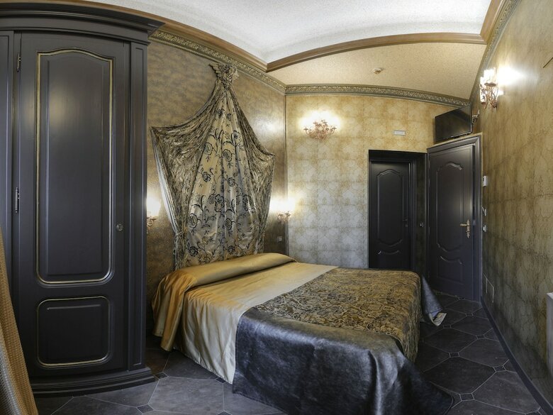 Hotel Antica Dimora Delle Cinque Lune