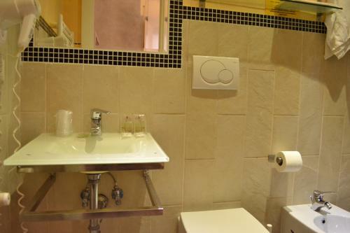Hotel Tiburtina House