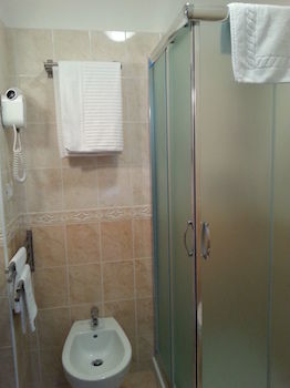 Hotel B&B Manzoni Holidays