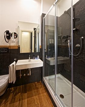 Hotel Rhome Terminal