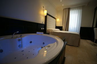 Hotel Vaticano Royal Suite