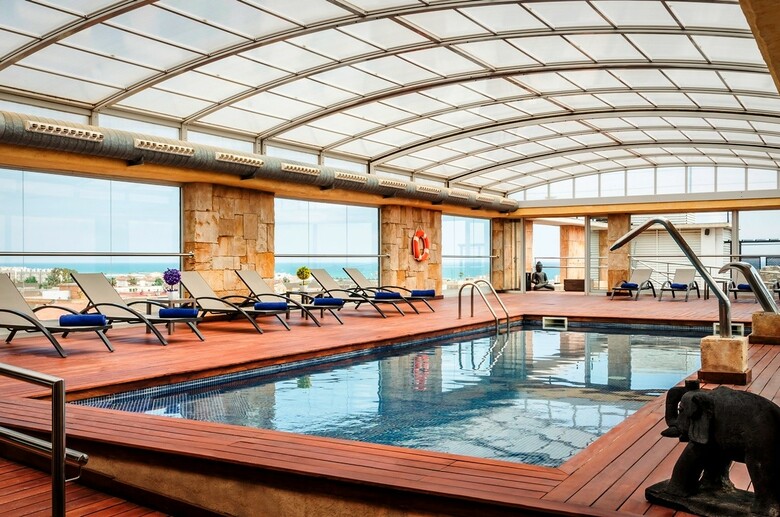 Hotel Exe Cunit Suites & Spa