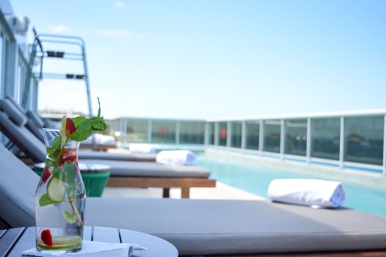 Regency Barra Hotel