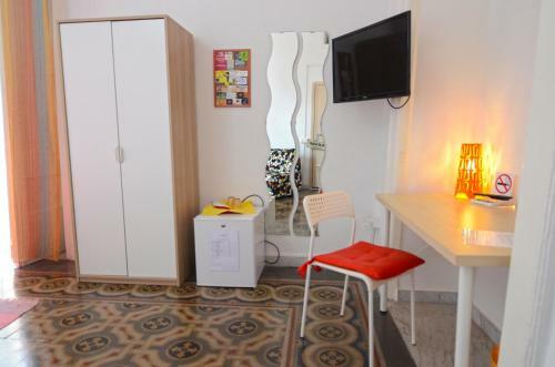 B&B Tecla