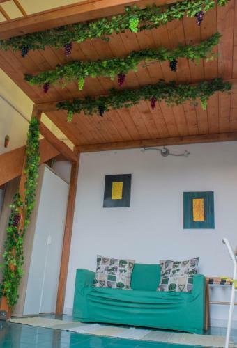 B&B Tecla