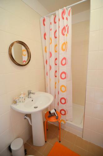 B&B Tecla