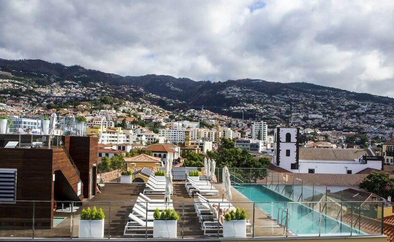 Castanheiro Boutique Hotel