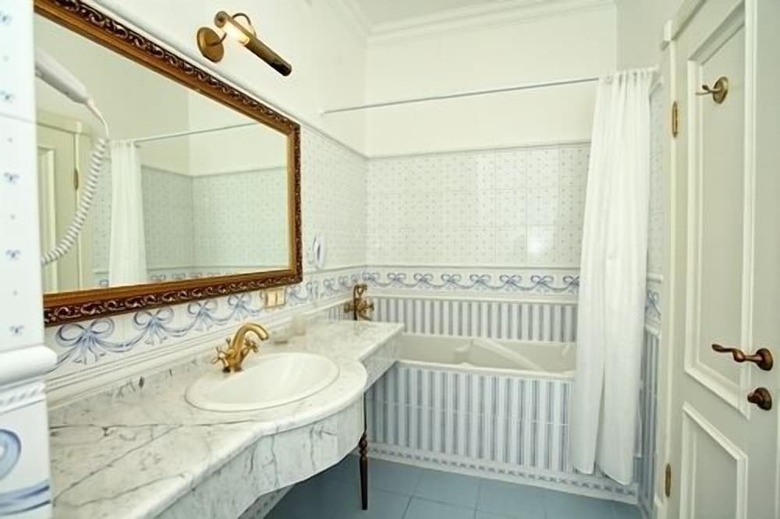 Royal Olympic Hotel