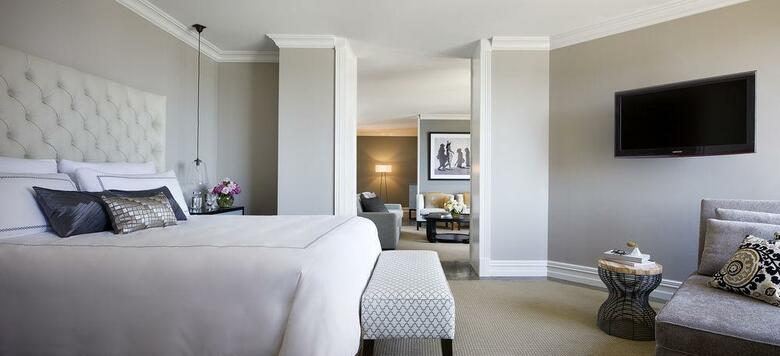 Four Seasons Hotel Sydney