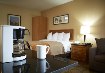 Hotel Comfort Inn West