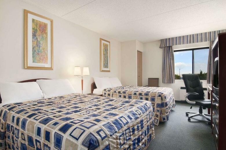 Hotel Travelodge Edmonton South
