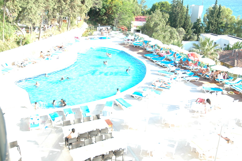 Arora Hotel