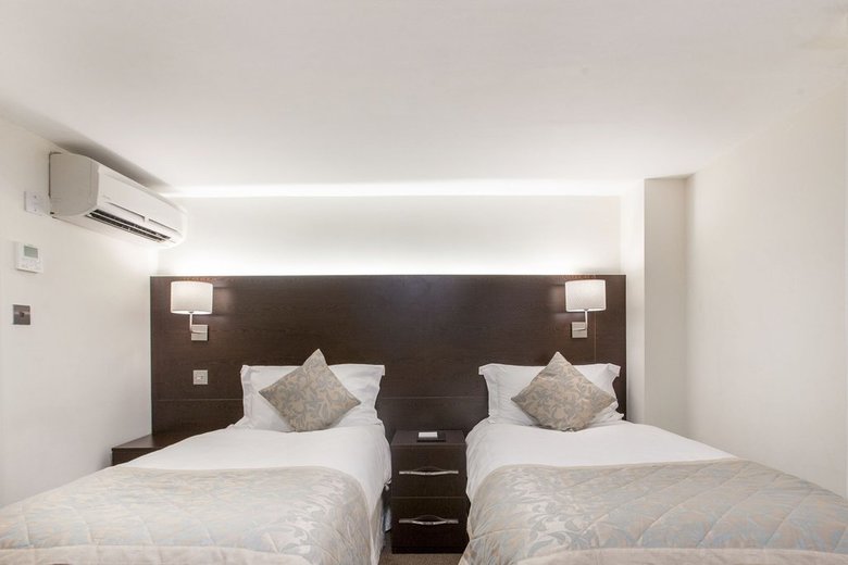 Shepherd's Bush Boutique Hotel