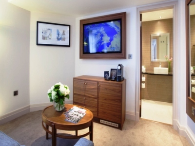 Amba Hotel Charing Cross