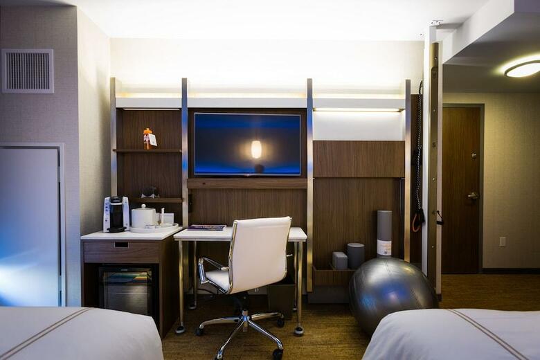 Even Hotel Times Square South