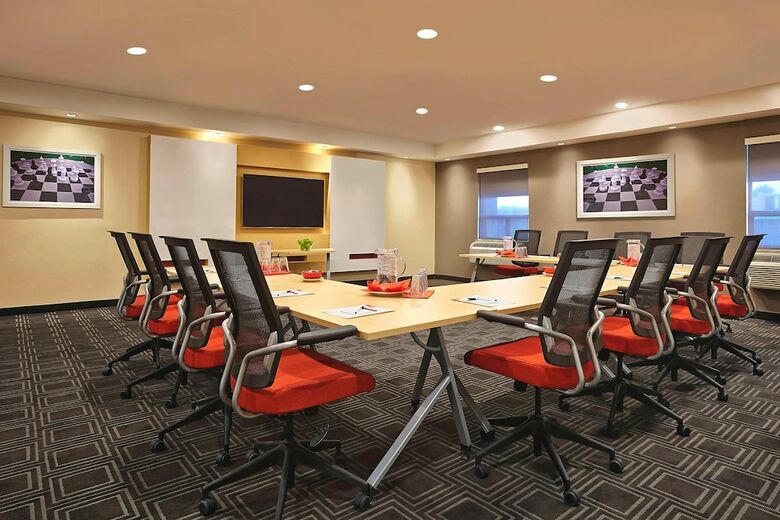 Hotel Towneplace Suites By Marriott London