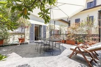 Apartamento Suitelowcost - San Babila Duomo