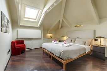 Apartamento Suitelowcost - San Babila Duomo