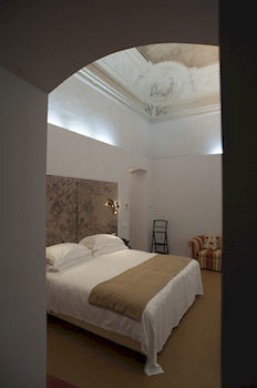 Residencia Leone Blu