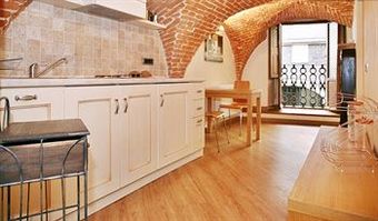 Hostal Florentia Suites