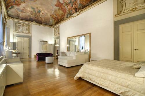 Palazzo Tolomei - Residenza D'epoca