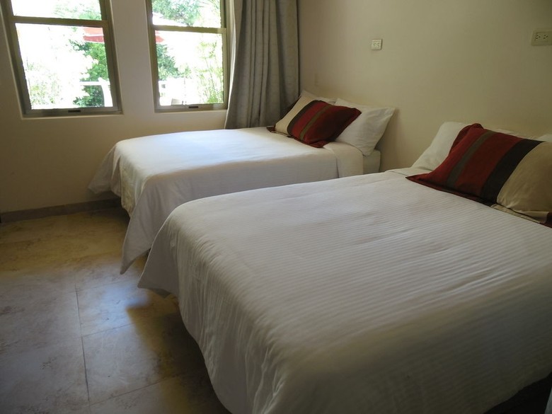 Hotel Mimosa Tree Residence