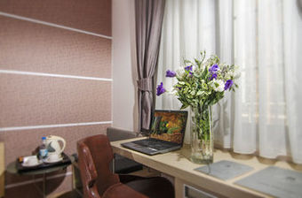Hotel Midas