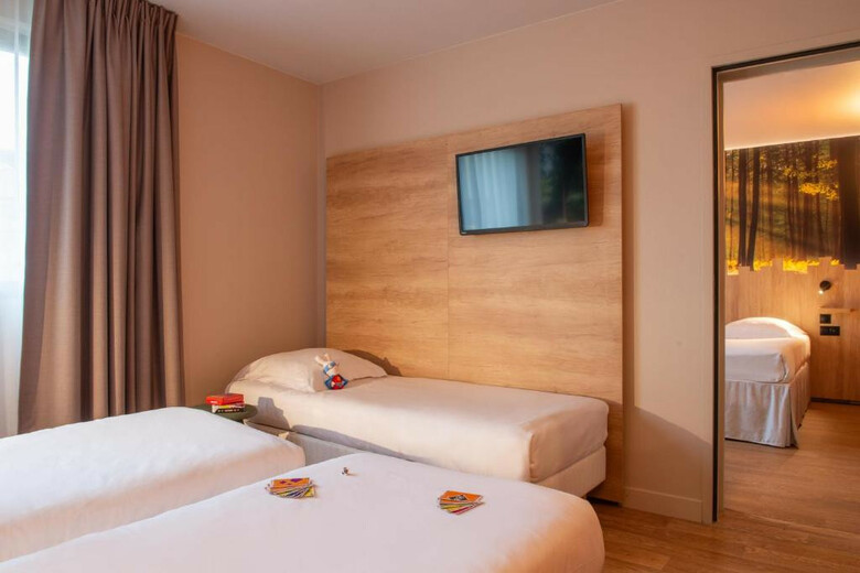 Hotel The Originals City H�tel Alt�ora Site Du Futuroscope
