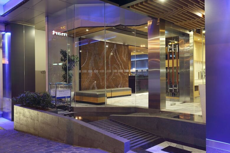 Holiday Inn Express Jakarta Thamrin Hotel