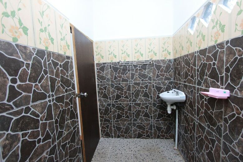 Bed & Breakfast Santigi Homestay
