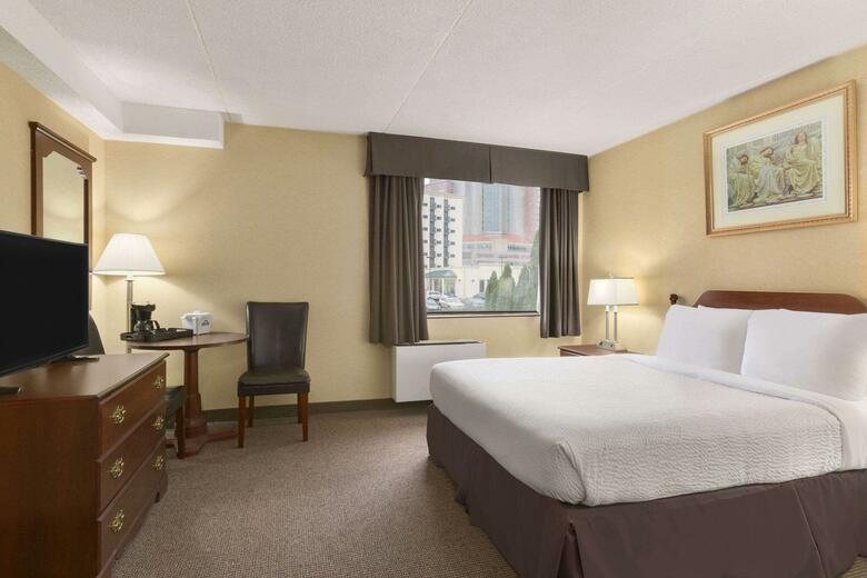 Hotel Days Inn Lundy's Lane