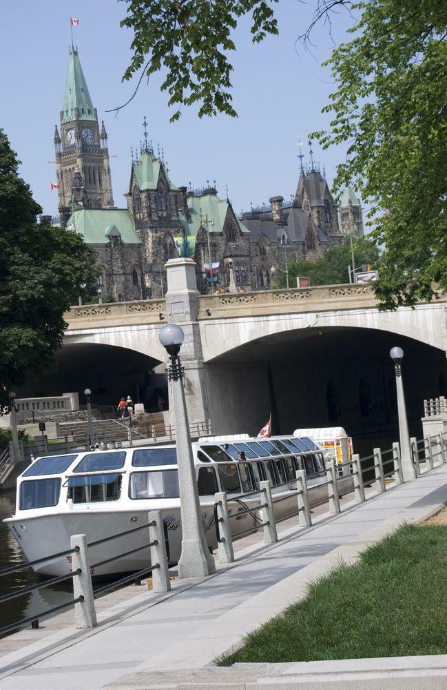 Les Suites Hotel Ottawa