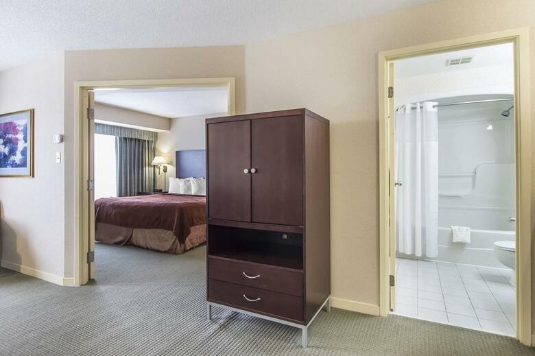 Hotel Quebec Quality Suites