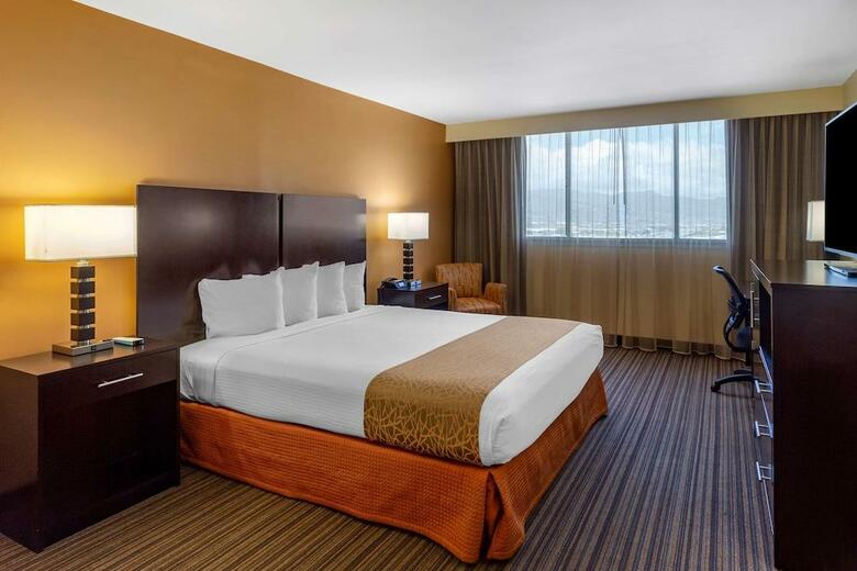 Best Western Plaza Hotel