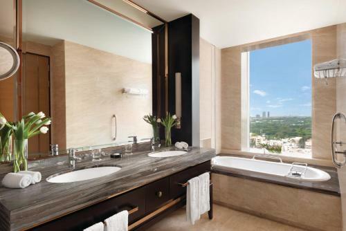 Shangri-la Hotel, Bengaluru