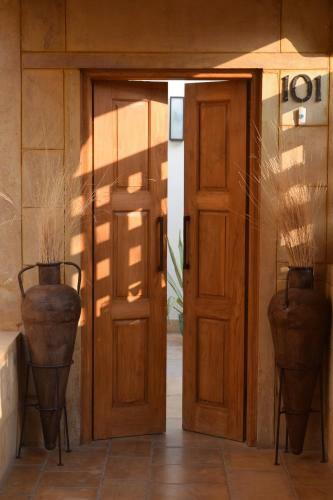 Hotel 1st Gate Home- Fusion