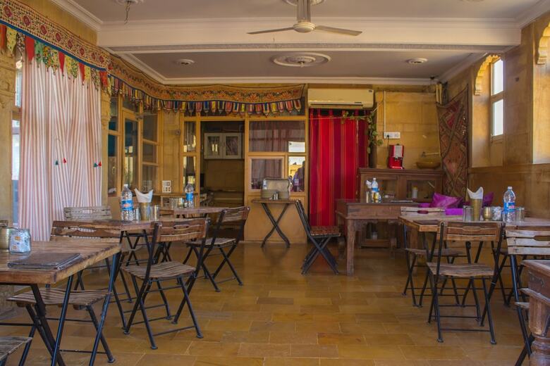 Hotel Shahi Palace