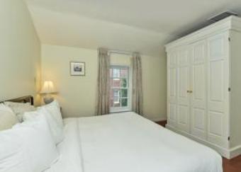 Hotel Admiral Fell Inn