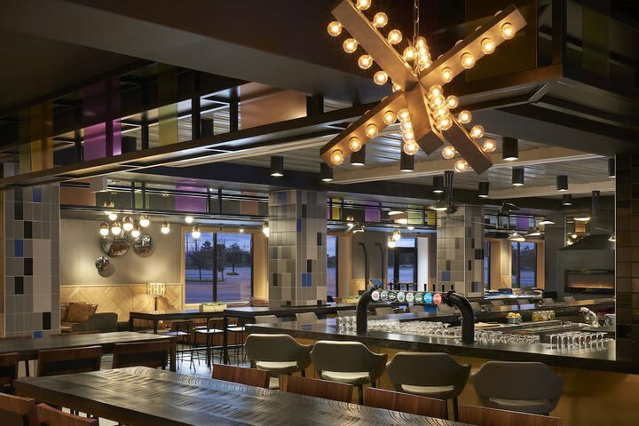Hotel Doubletree By Hilton Toronto Airport