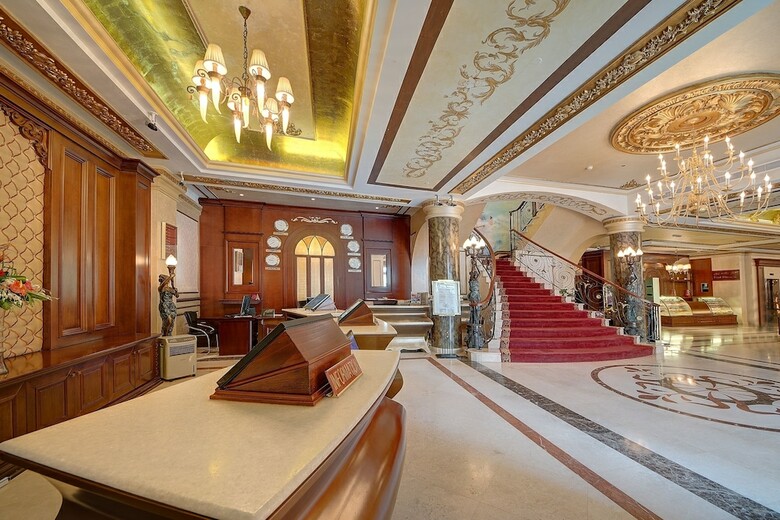 Royal Ascot Hotel